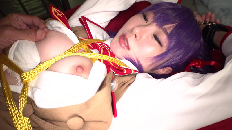 【Fカップ】【青井莉奈】間桐桜コスの巨乳美女が拘束フェラ＆中出しセックス、おもちゃ責めに集団輪〇のエロコス動画｜SAIT-025